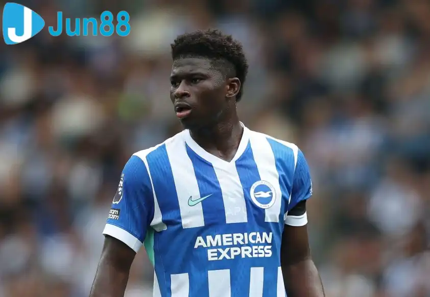 Carlos Baleba được xem là mảnh ghép ưa thích của HLV Ruben Amorim Carlos Baleba được xem là mảnh ghép ưa thích của HLV Ruben Amorim