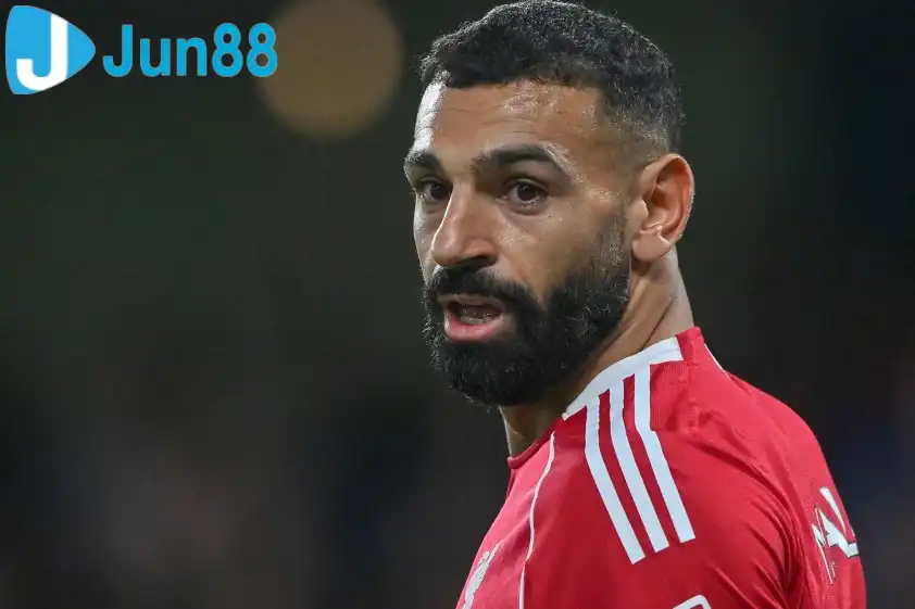 Salah sao thế? - Ảnh: EPA Salah sao thế? - Ảnh: EPA