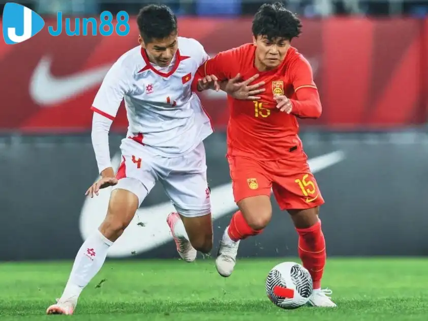 U22 Trung Quốc đã rất cố gắng nhưng vẫn không thể có điểm trước U22 Việt Nam (Ảnh: BTC) U22 Trung Quốc đã rất cố gắng nhưng vẫn không thể có điểm trước U22 Việt Nam (Ảnh: BTC)