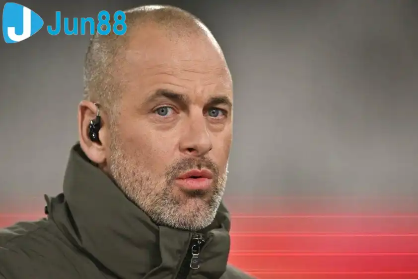 Joe Cole thừa nhận có chút đau lòng khi Arsenal đang có phong độ tốt như hiện tại. Ảnh: AFP Joe Cole thừa nhận có chút đau lòng khi Arsenal đang có phong độ tốt như hiện tại. Ảnh: AFP